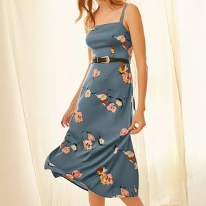 NWT UO Layla Straight-Neck Tie-Back Midi Dress